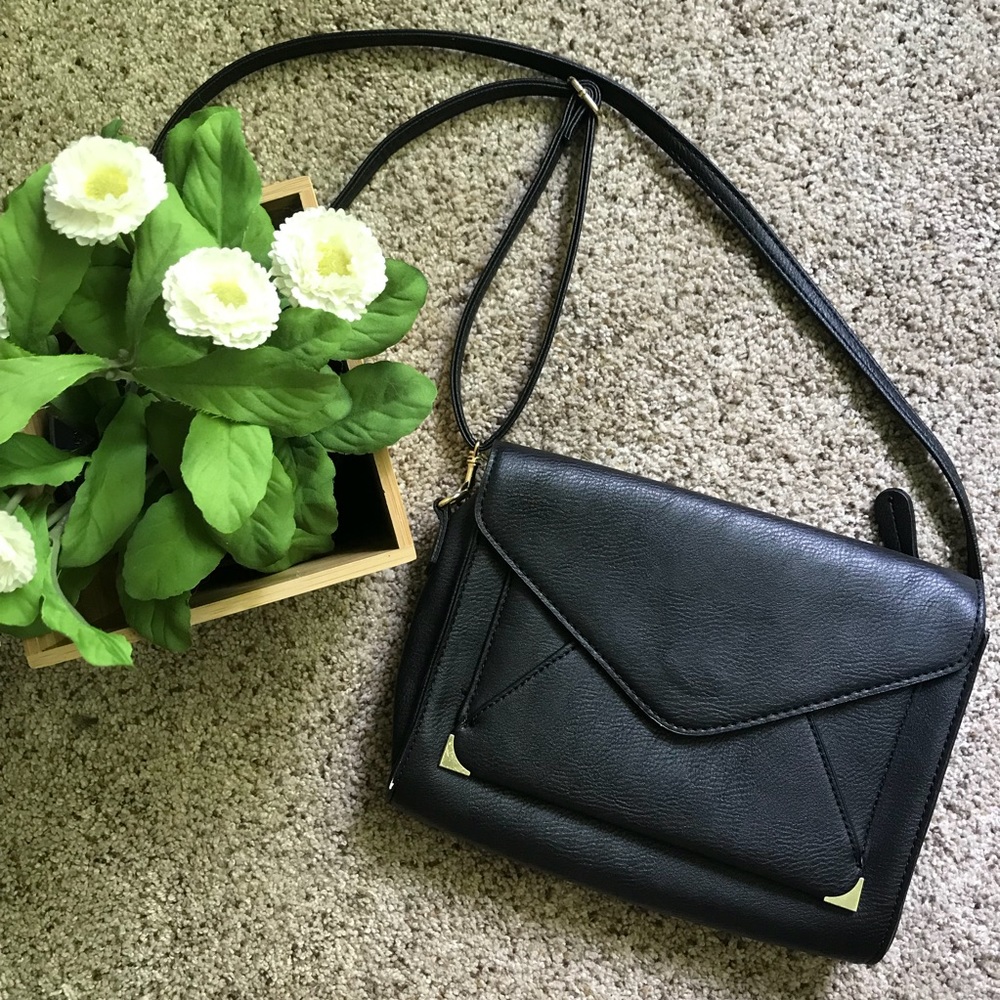 🚫SOLD🚫Apt 9. Black Crossbody